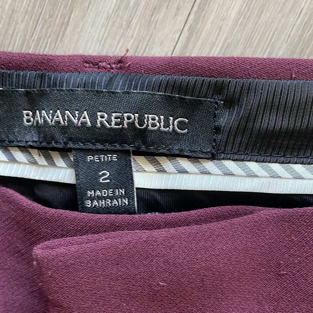 Banana Republic Burgundy Women's Pants Size 2P - Picture 7 of 12